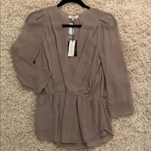 NEW Babaton blouse - S